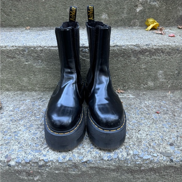 Dr. Marten’s platform boots - Picture 3 of 6